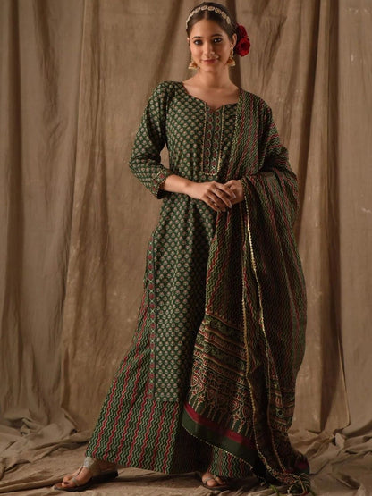 Green Viscose Rayon Printed Kurta with Flared Palazzo & Dupatta