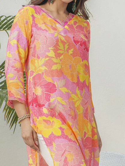 Pink Women’s Floral Print V Neck Cotton Kurta