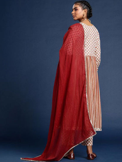 Red & White Cotton Blend Printed Kurta Set with Straight Pants & Dupatta