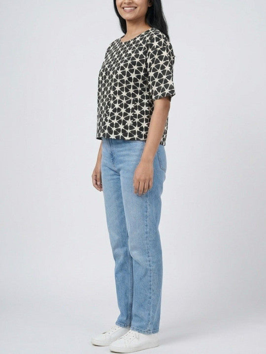 Geometric Print Women’s Round Neck Top