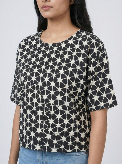 Geometric Print Women’s Round Neck Top